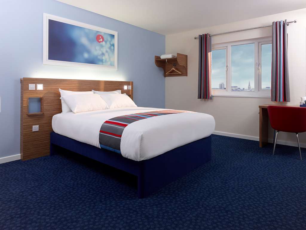 Travelodge Cambridge Central Номер фото